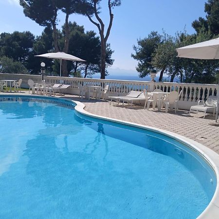 Villa Nunziatella Badia ตรัปเปโต ภายนอก รูปภาพ