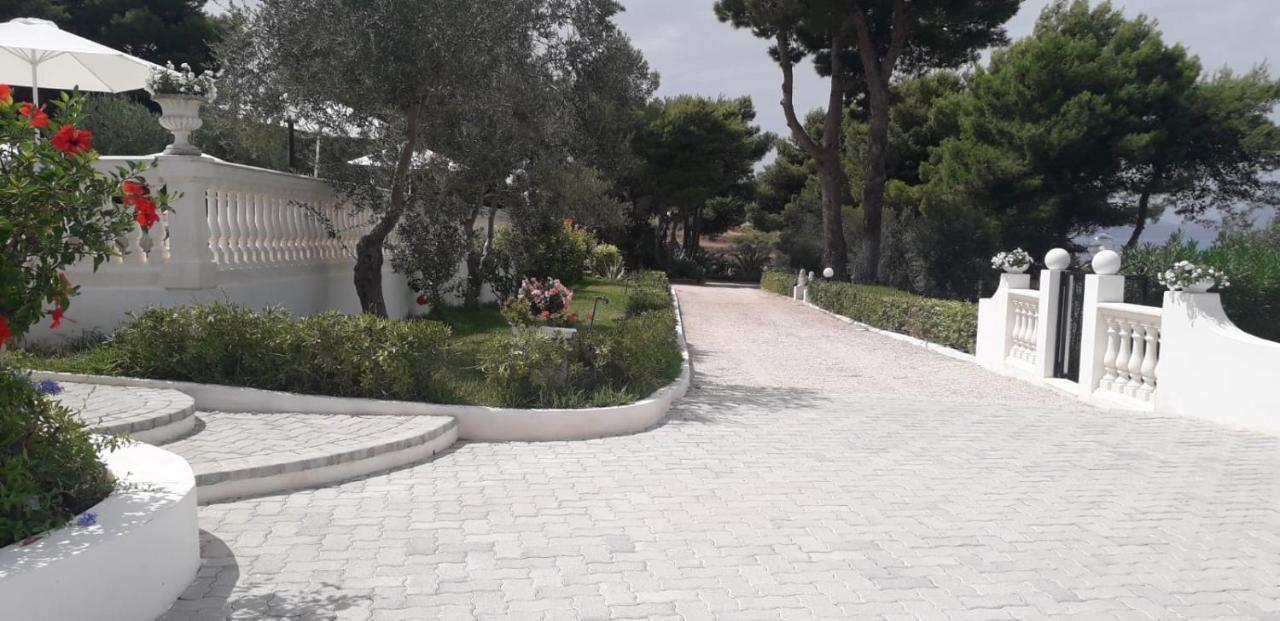 Villa Nunziatella Badia ตรัปเปโต ภายนอก รูปภาพ