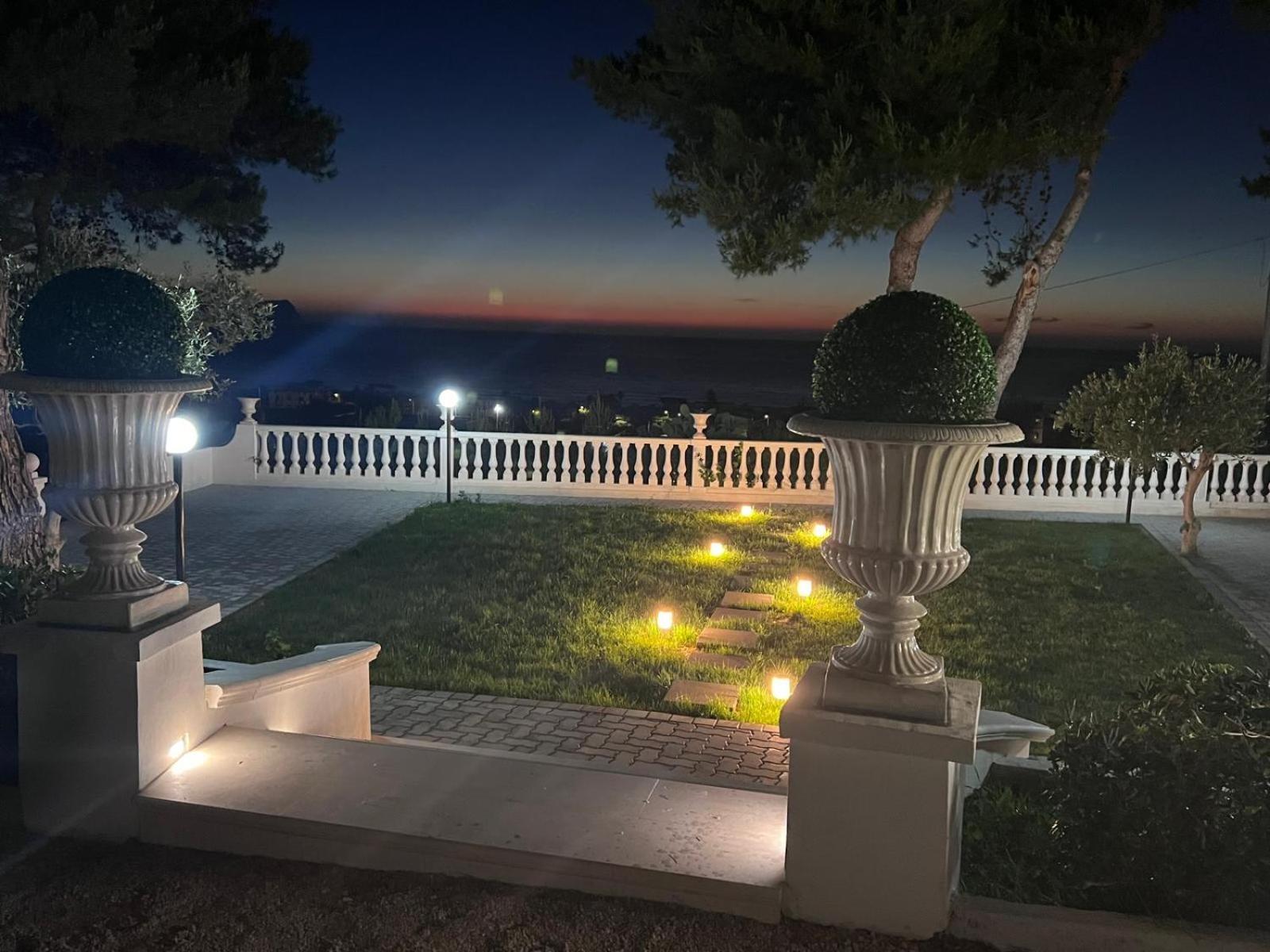 Villa Nunziatella Badia ตรัปเปโต ภายนอก รูปภาพ