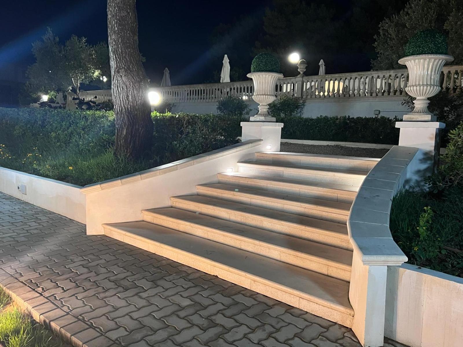 Villa Nunziatella Badia ตรัปเปโต ภายนอก รูปภาพ