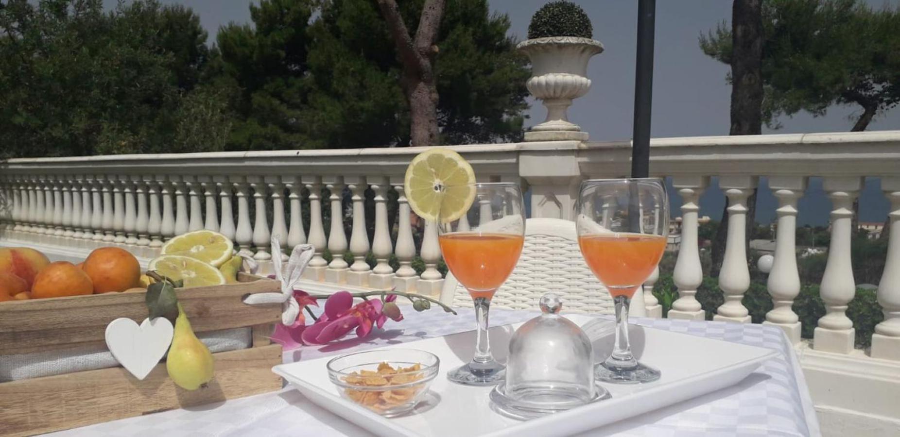 Villa Nunziatella Badia ตรัปเปโต ภายนอก รูปภาพ