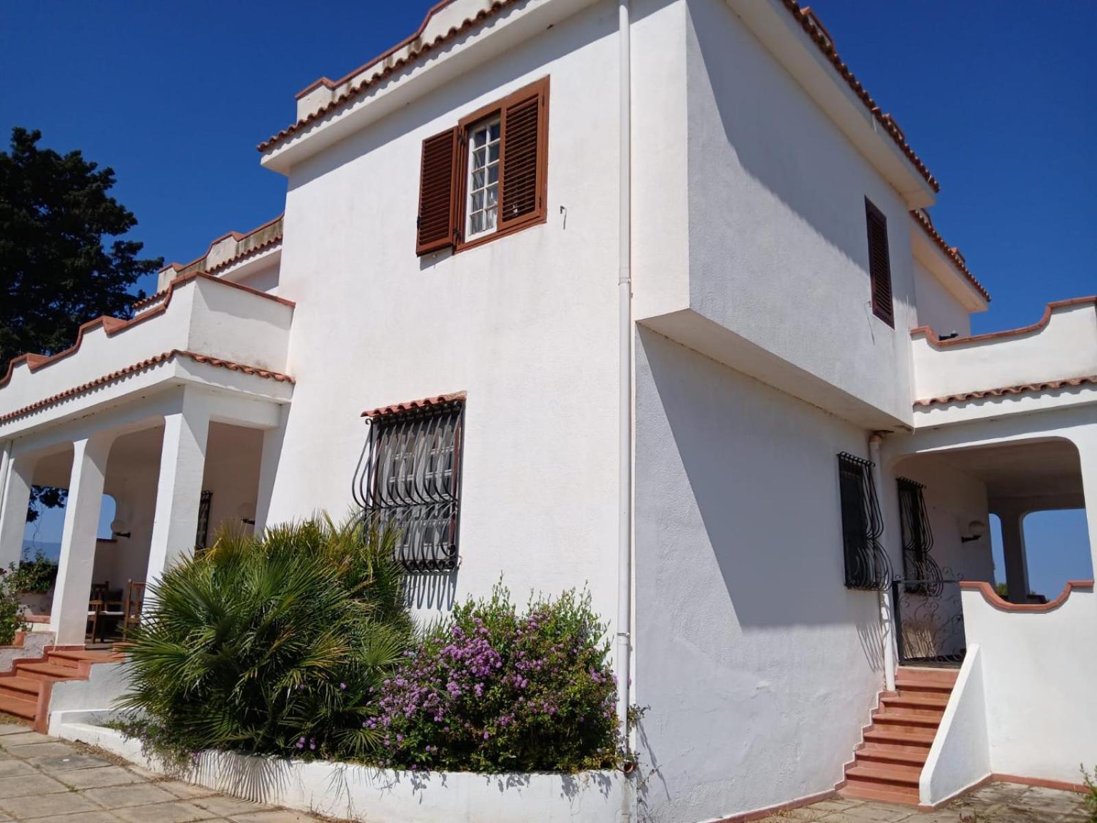 Villa Nunziatella Badia ตรัปเปโต ห้อง รูปภาพ